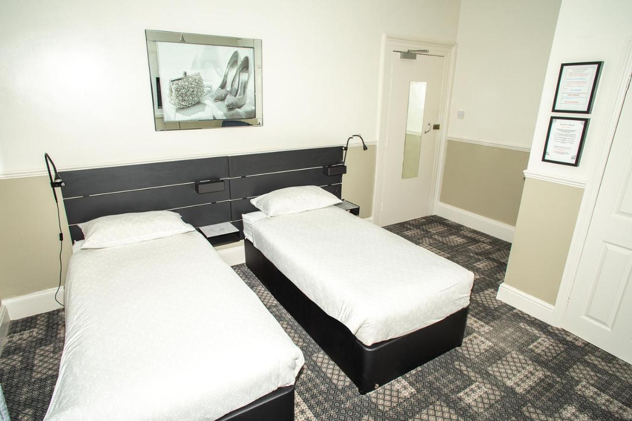Jewells Guest Accommodation Plymouth Exterior photo